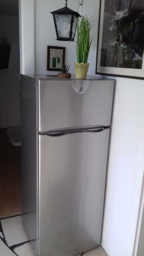 Apartmani Paulo Vis Luaran gambar